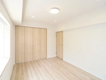 【神奈川県/横浜市栄区上郷町】港南台プリンスハイツ 5号館 洋室：約6.5帖