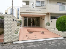 【東京都/調布市西つつじケ丘】睦・エンゼルハイムつつじヶ丘 エントランス