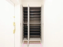 【神奈川県/藤沢市本藤沢】ロータリーパレス藤沢 玄関：シューズボックス