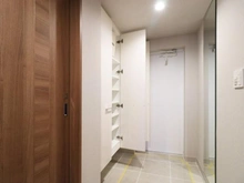 【神奈川県/川崎市川崎区大師本町】シャリエ川崎大師 玄関：シューズボックス