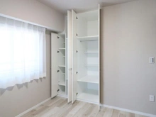 【神奈川県/川崎市川崎区大師本町】シャリエ川崎大師 洋室：約5.0帖