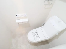 【神奈川県/茅ヶ崎市中海岸】レゾン茅ヶ崎中海岸 トイレ