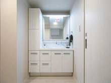 【神奈川県/横浜市神奈川区白幡南町】インペリアル東白楽ガーデンハウス A棟 洗面室