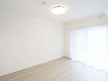 【神奈川県/横浜市港南区日野中央】ライオンズガーデン港南台 洋室：約6.0帖