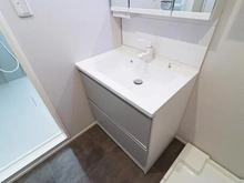 【東京都/多摩市関戸】ザ・スクエア B棟 洗面室：洗面ボール