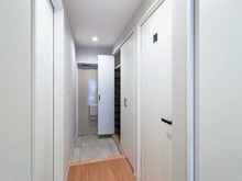 【東京都/多摩市関戸】ザ・スクエア B棟 玄関