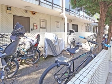 【東京都/世田谷区野毛】ライオンズマンション上野毛第3 駐輪場