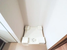 【神奈川県/茅ヶ崎市幸町】リストレジデンス茅ヶ崎 洗面室：洗濯機置き場