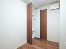 【神奈川県/茅ヶ崎市幸町】リストレジデンス茅ヶ崎 洋室：約5.2帖