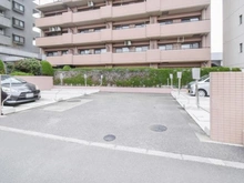 【東京都/八王子市打越町】クリオ北野壱番館 駐車場