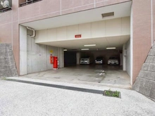 【神奈川県/川崎市麻生区向原】クレストフォルム新百合ヶ丘サウスヒル 駐車場