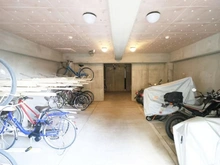 【神奈川県/藤沢市城南】クオス藤沢 バイク置場・駐輪場