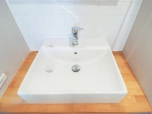 【神奈川県/横浜市緑区十日市場町】ホーメストプラザ十日市場西館 洗面室：洗面ボール