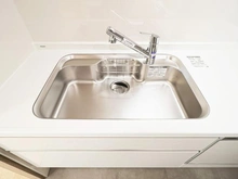 【神奈川県/川崎市幸区小倉】パークシティ新川崎 東三番街 F棟 キッチン：シンク