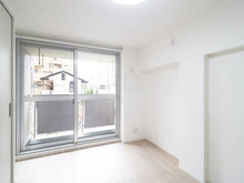 【神奈川県/横浜市港北区大豆戸町】大倉山第二コーポラス 洋室