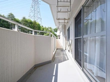【神奈川県/川崎市麻生区白山】新ゆりグリーンタウンさつき街区 1号棟 バルコニー