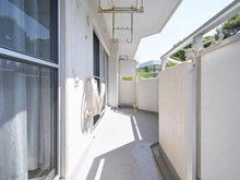 【神奈川県/川崎市麻生区白山】新ゆりグリーンタウンさつき街区 1号棟 バルコニー