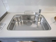 【神奈川県/横浜市金沢区六浦南】エステ・シティ湘南六浦壱番館 キッチン：シンク