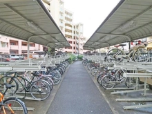 【神奈川県/横浜市瀬谷区五貫目町】マークスプリングスメゾン A棟 駐輪場