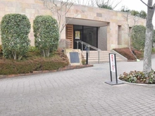 【東京都/八王子市みなみ野】エグザガーデンブリーズ館 アプローチ