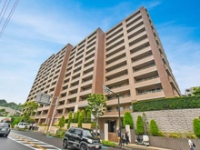 【神奈川県/川崎市麻生区万福寺】シーズンアリーナ新百合ヶ丘 外観