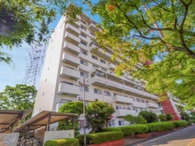 【神奈川県/川崎市麻生区白山】新ゆりグリーンタウンさつき街区 2号棟 外観