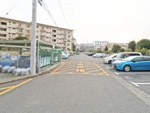 【神奈川県/横浜市港南区港南台】港南台つぐみ 18号棟 駐車場