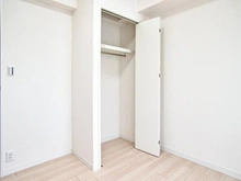 【東京都/多摩市馬引沢】東急ドエルアルス永山II 洋室：約4.4帖