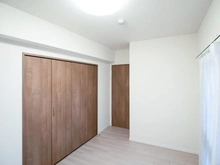 【神奈川県/横浜市旭区善部町】ランドシティ南万騎が原弐番館 洋室：約5.8帖