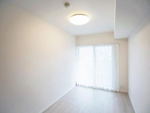 【神奈川県/横浜市旭区善部町】ランドシティ南万騎が原弐番館 洋室：約6.0帖