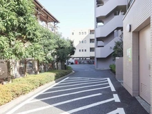 【東京都/板橋区蓮根】ステイツ蓮根アーバン・ステージ 駐車場・駐輪場