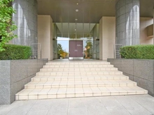 【東京都/多摩市鶴牧】アルテヴィータ D棟 エントランス