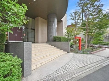 【東京都/多摩市鶴牧】アルテヴィータ D棟 エントランス