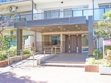 【東京都/府中市押立町】コープ野村府中武蔵野台 3号棟 エントランス