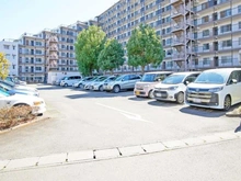【東京都/府中市押立町】コープ野村府中武蔵野台 3号棟 駐車場