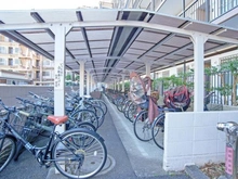 【東京都/府中市押立町】コープ野村府中武蔵野台 3号棟 駐輪場