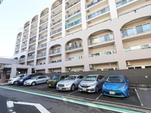 【東京都/狛江市和泉本町】豊栄狛江マンション 駐車場