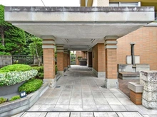 【神奈川県/川崎市多摩区登戸】小田急コアロード向ヶ丘遊園 アプローチ