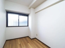 【神奈川県/川崎市宮前区東有馬】タワービレッジ鷺沼 洋室：約5.0帖