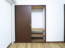 【神奈川県/川崎市宮前区東有馬】タワービレッジ鷺沼 洋室：約5.0帖