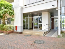 【神奈川県/川崎市麻生区白山】新ゆりグリーンタウンさつき街区 1号棟 エントランス