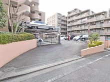 【東京都/八王子市松木】ハイホーム南大沢 駐車場