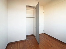 【神奈川県/川崎市宮前区犬蔵】たまプラーザハイム 洋室：約4.5帖