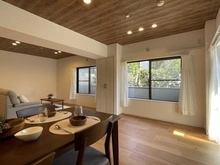 【神奈川県/鎌倉市由比ガ浜】トーア由比ガ浜マンション リビング・ダイニング