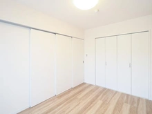 【神奈川県/茅ヶ崎市緑が浜】ライオンズガーデン湘南緑が浜 洋室：約5.9帖