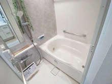 【神奈川県/川崎市宮前区東有馬】鷺沼東ロイヤルマンション 浴室