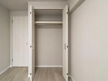 【神奈川県/川崎市宮前区東有馬】鷺沼東ロイヤルマンション 洋室：約4.8帖