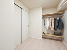 【東京都/北区浮間】ハイラーク新赤羽 洋室：約4.2帖