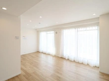 【神奈川県/横浜市栄区公田町】グリーンテラス本郷台 リビング・ダイニング