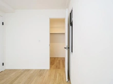 【神奈川県/横浜市栄区公田町】グリーンテラス本郷台 洋室：約6.5帖
ウォークインクローゼット付き